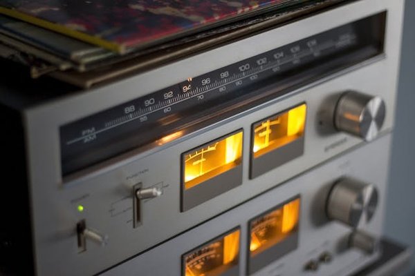 Comment intégrer des disques durs externes dans une infrastructure de sauvegarde d'entreprise?